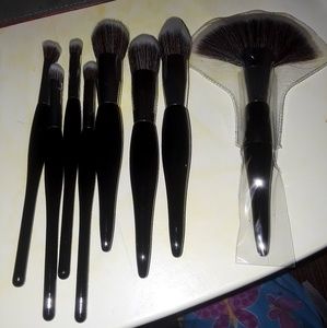 Brush set